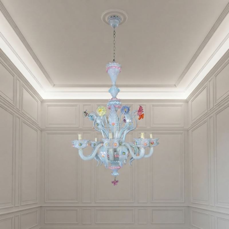 Lampadario, vetro di Murano lattimo con decori floreali policromi