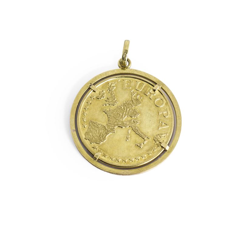Pendentif in oro giallo 750 con riproduzione della moneta dell'Europa