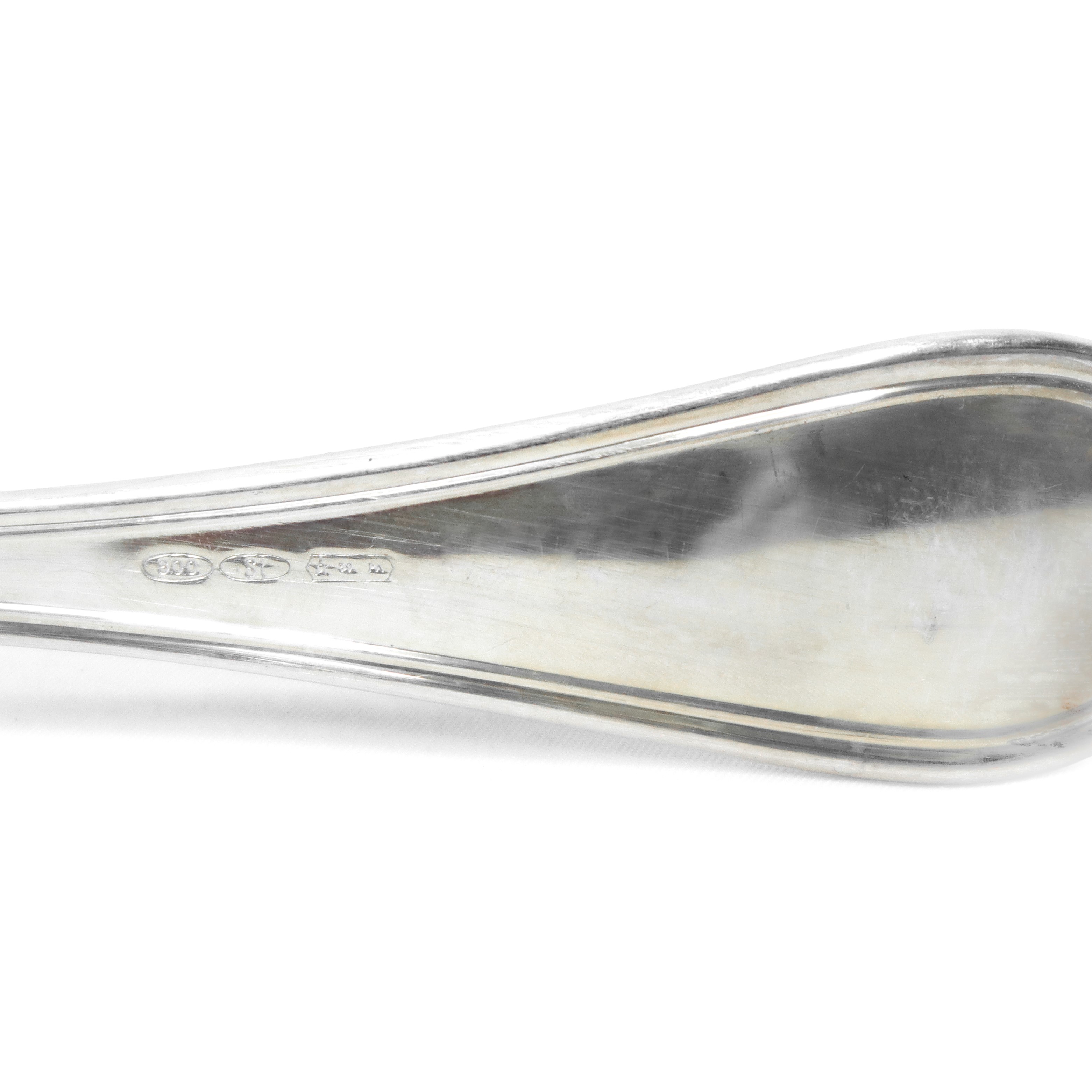 Servizio di posate da 12 in argento 800 (- 24 forchette gr. 1484 - 12 forchettine frutta gr. 502 ...