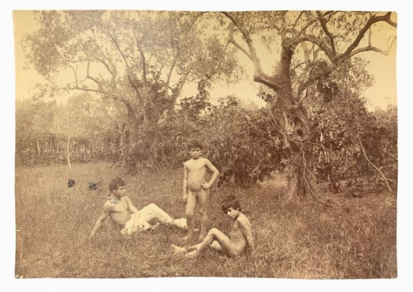 Wilhelm von Gloeden (1856-1931), collodion photos depicting three young men in the garden with olive trees. Numbered 1096. It has no signature, but published on page 10 of the book Love and Art Wilhelm von Gloeden, and. Avvenire 2000 Messina, Malambri author. Cm 11,8x16,5

"Wilhelm Von Gloeden was a German-born photographer who spent most of his life in Sicily, specifically in Taormina, a city that he chose as a second home. It was the youth health issues to take in the peninsula. Specifically