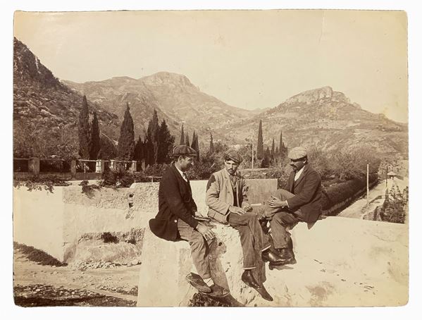 Wilhelm von Gloeden, albumen photos depicting a view of Mount Venus and Castelmola with characters. Numbered on the back 2598. Tear up. Cm 17x22

"Wilhelm Von Gloeden was a German-born photographer who spent most of his life in Sicily, specifically in Taormina, a city that he chose as a second home. It was the youth health issues to take in the peninsula. Specifically, the choice of Taormina is linked dreamy ideal of Sicily that the photographer releases in his pictures through the choice of m