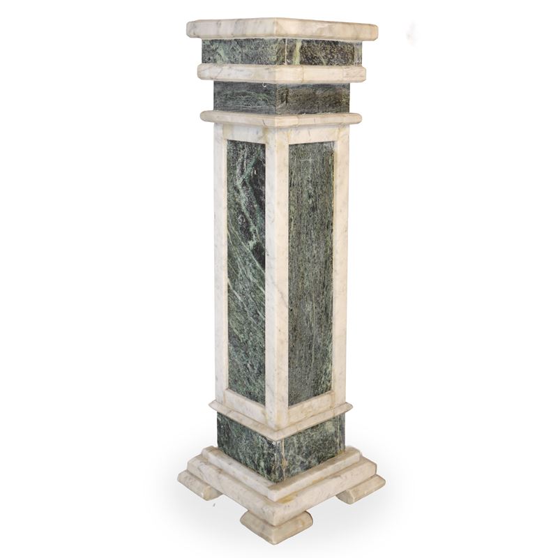 Colonna in Marmo Bianco con Inserti in Marmo Serpentino