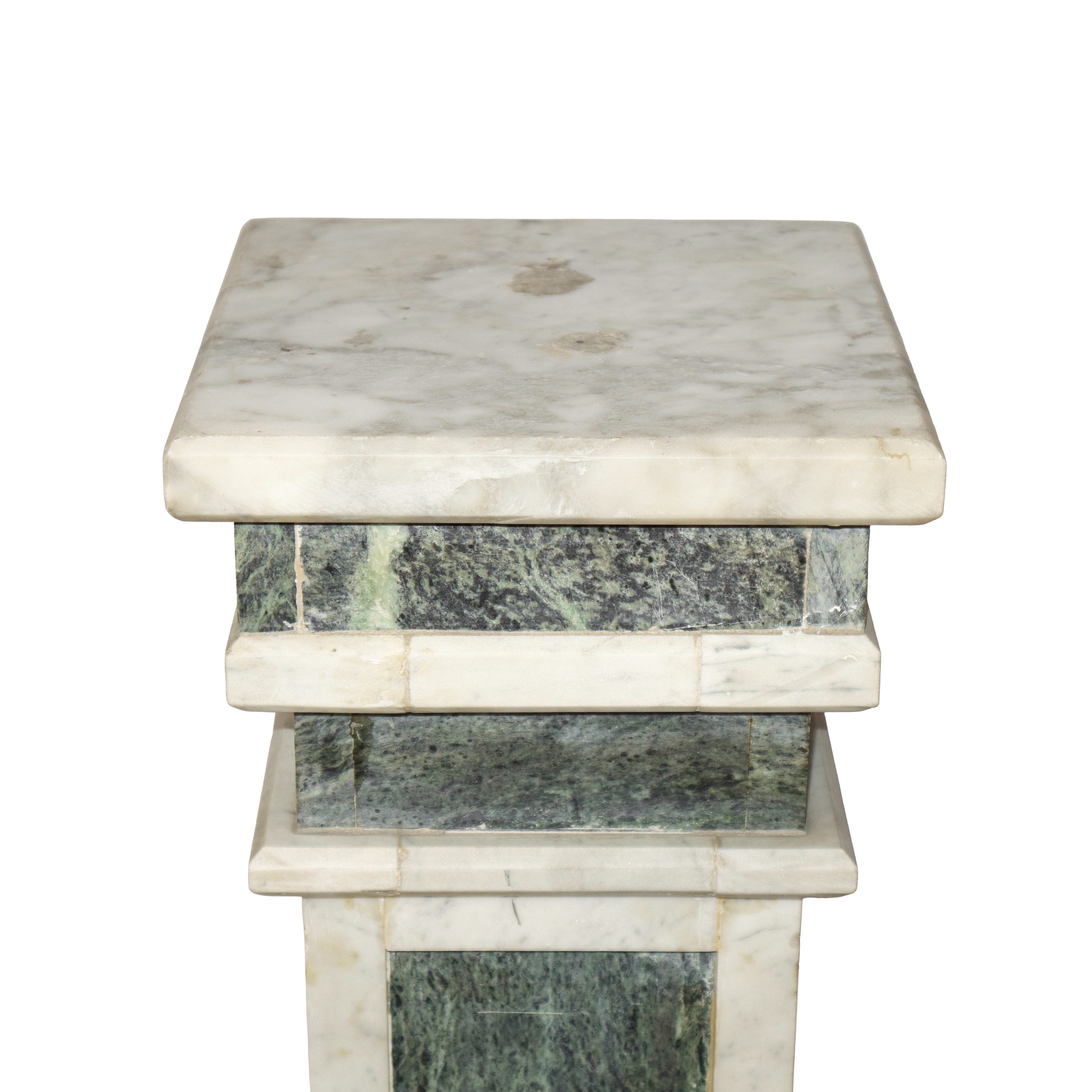 Colonna in Marmo Bianco con Inserti in Marmo Serpentino