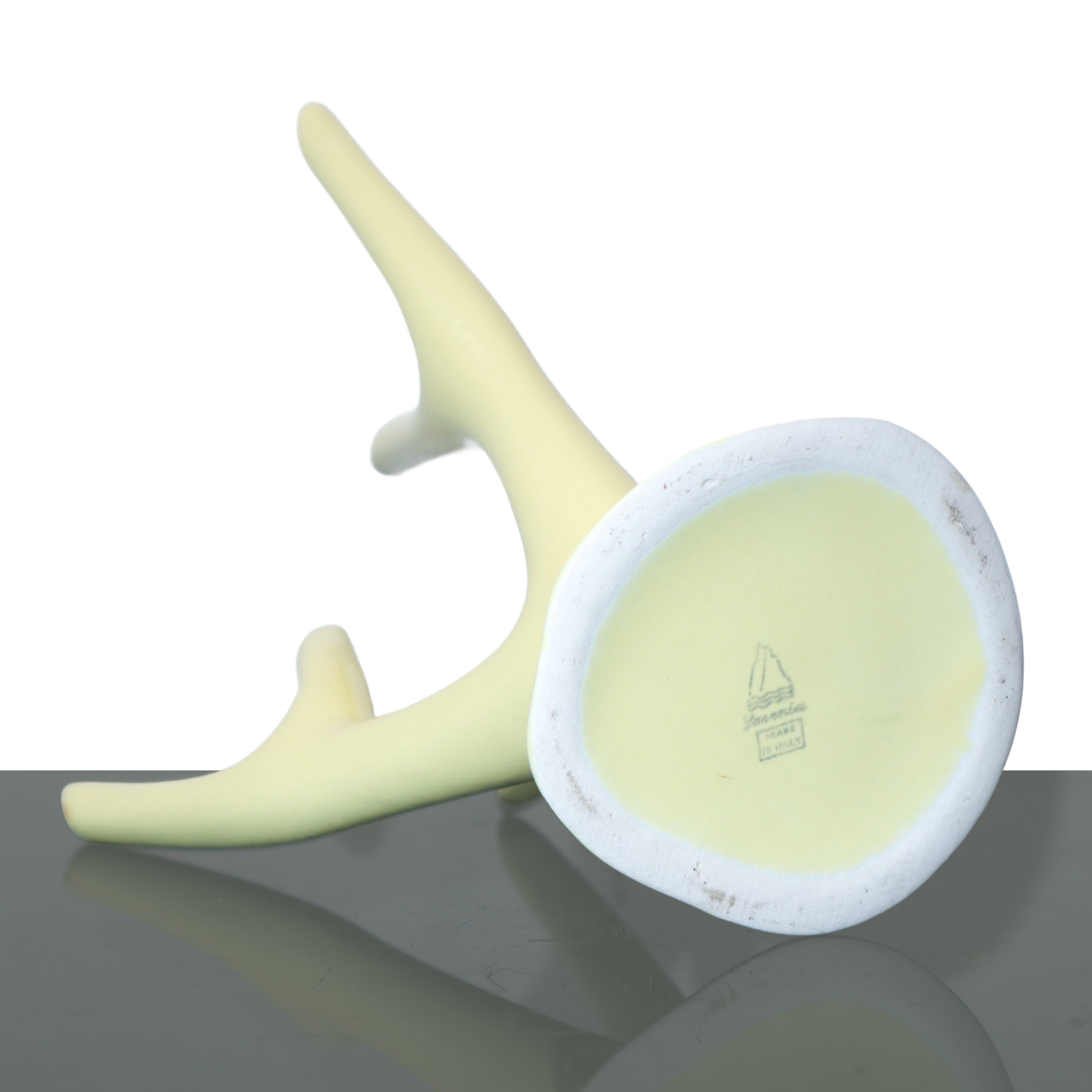 Vaso smaltato giallo modello "Ramo"