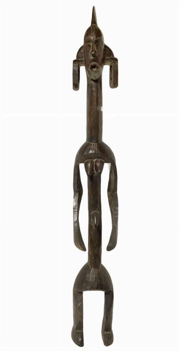 Statua Mumuye, Nigeria. Prima metà XX secolo. H cm 177