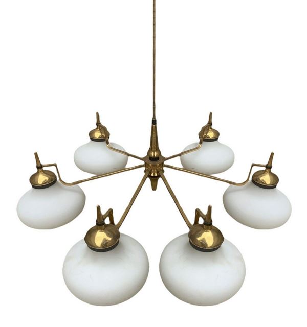 Italian production, five-light suspension lamp. Years & rsquo 50, with & nbsp structure in zapponed brass and black lacquered aluminum. Speakers ...