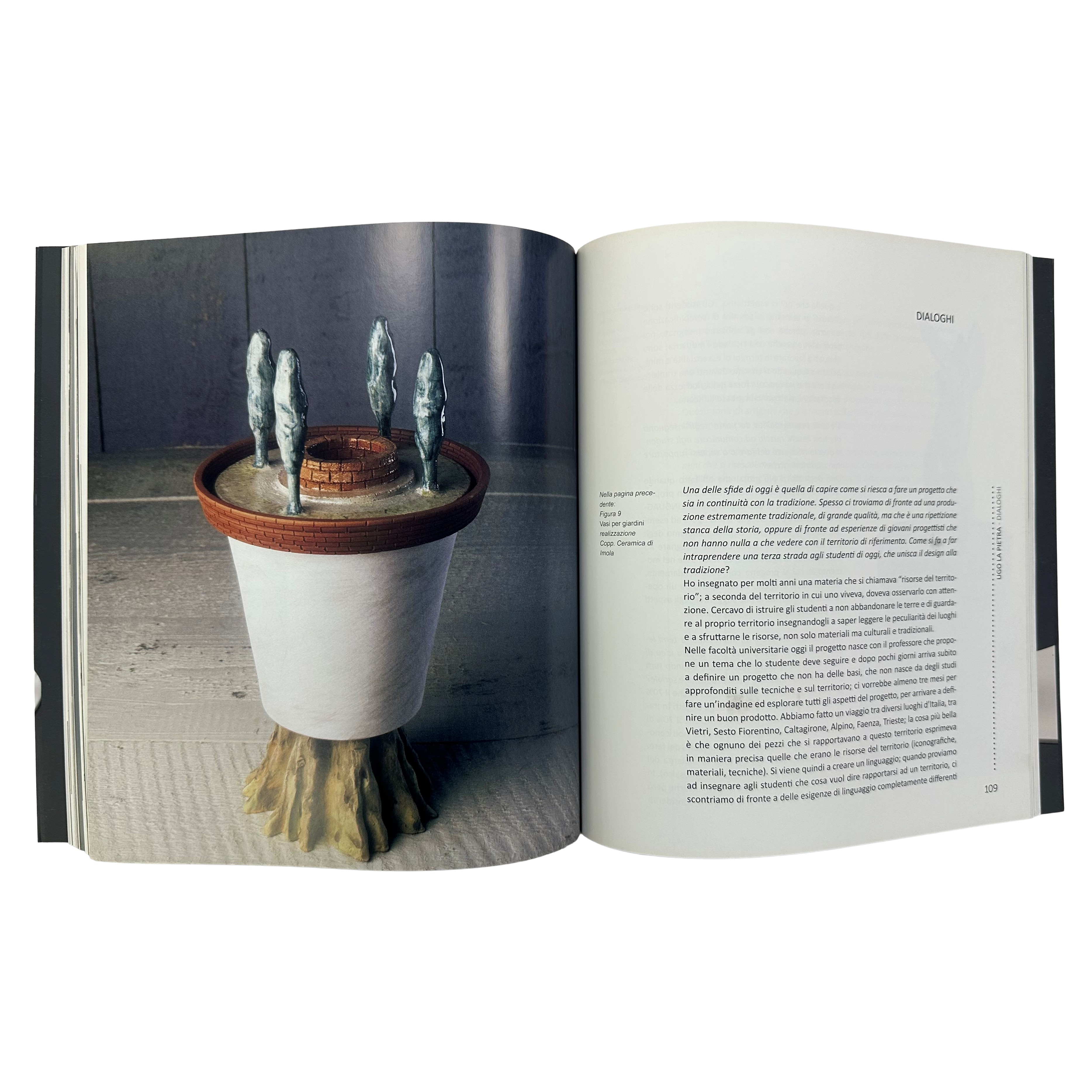 Stefano Follesca - Il Design della ceramica. Storie di terre e di progetti, 2015