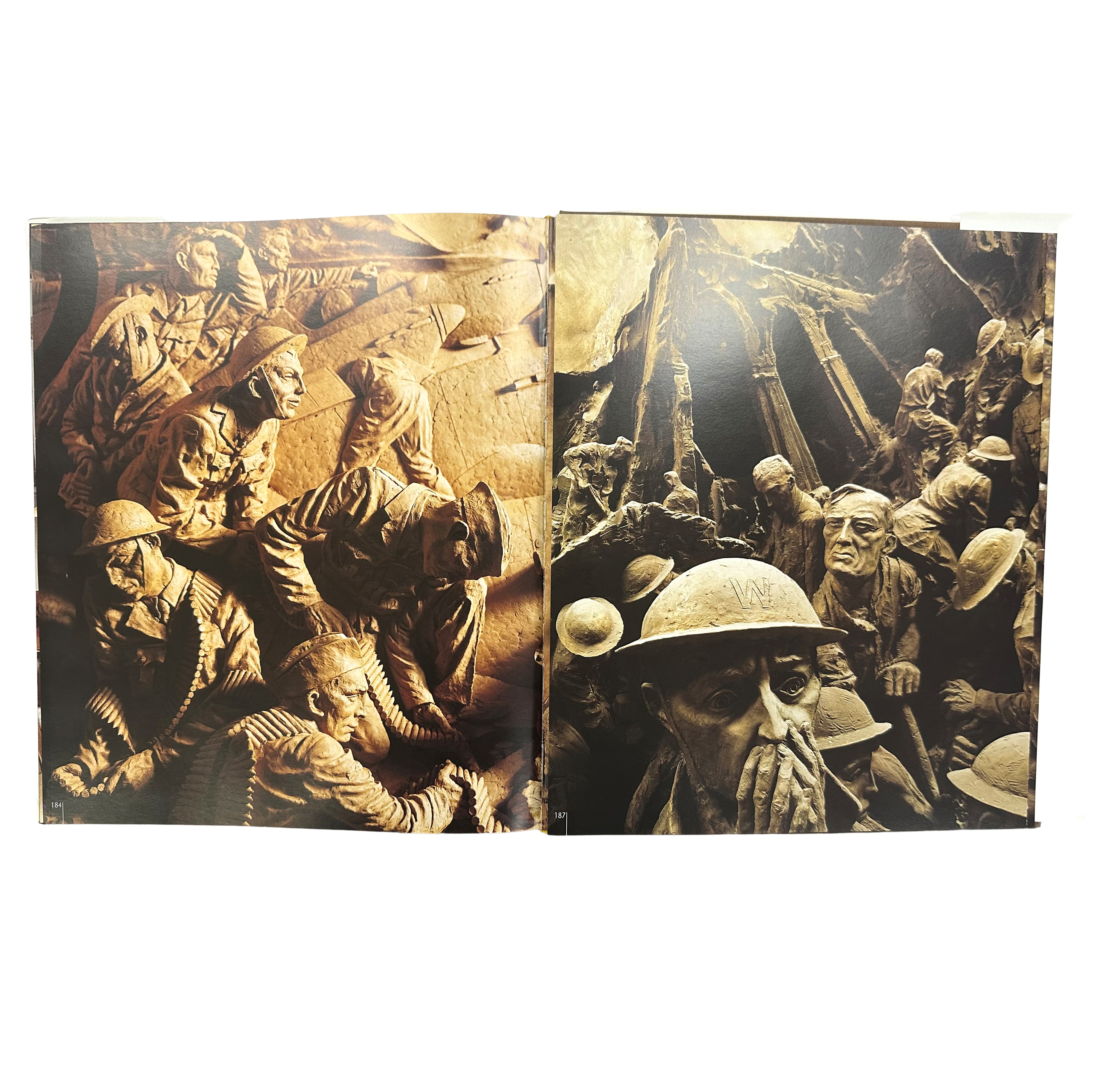 Aa. Vv. - Clay in Art International (art annual record), 2006