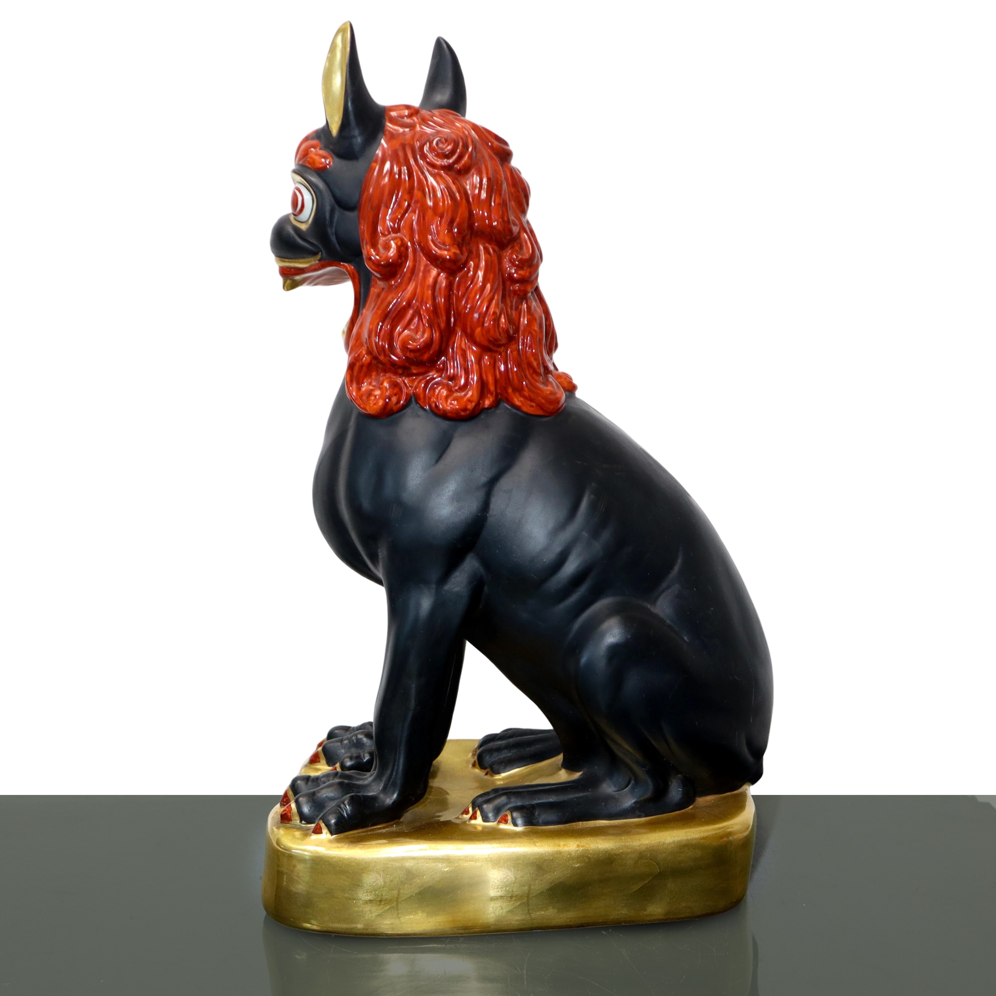 Manifattura Ceramiche Artistiche - Cane di Fo in ceramica nera con decorazioni dorate e rosse