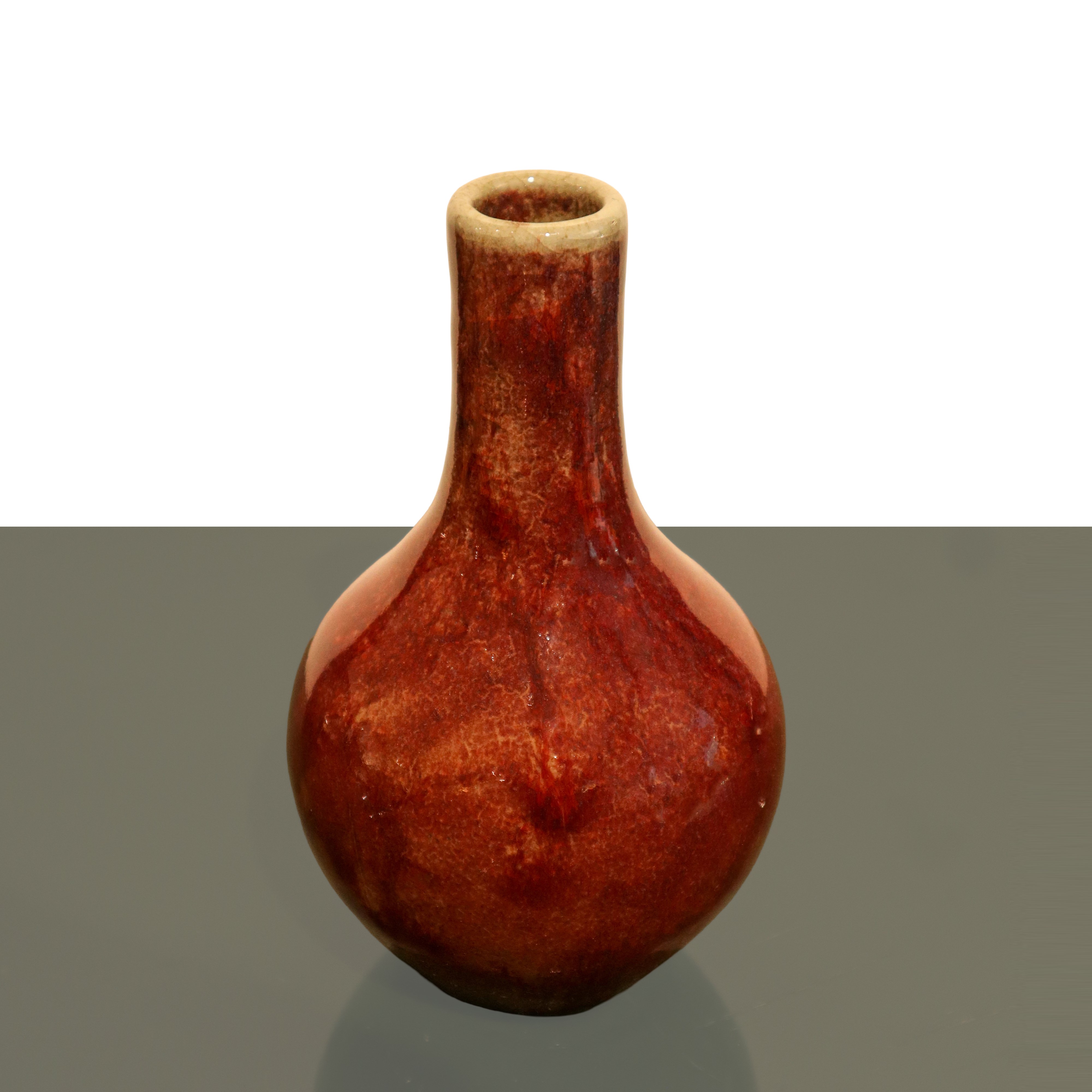 Vaso in porcellana cinese, rivestimento in smalto rosso sangue di bue, XIX secolo