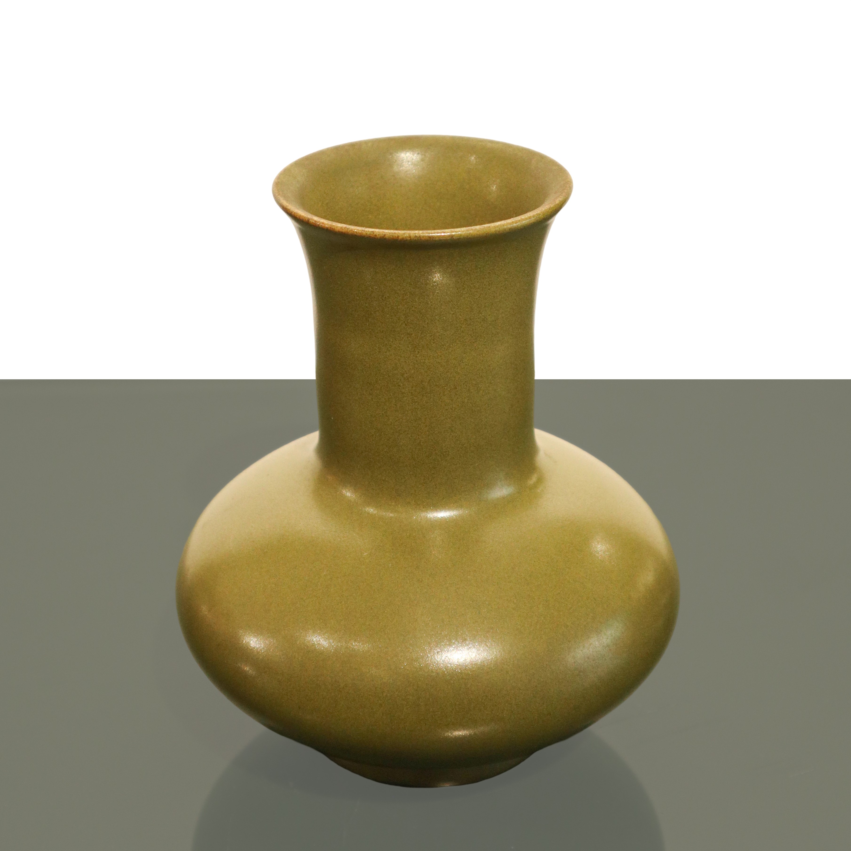 Dinastia Qing, Vaso per la polvere da tè del periodo Qianlong (XVIII secolo)