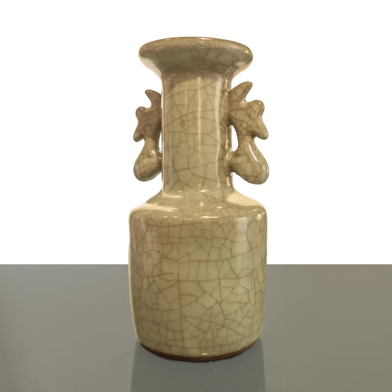 Vaso in porcellana cinese a due anse, smalto celadon
