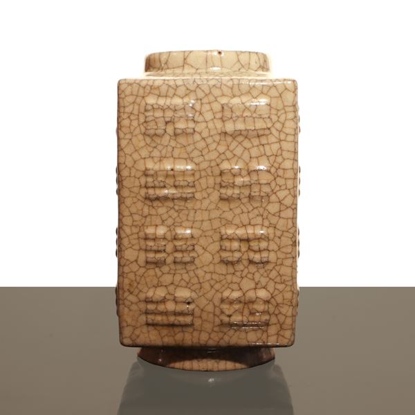 Square Ge-ware ceramic vase with relief decorations