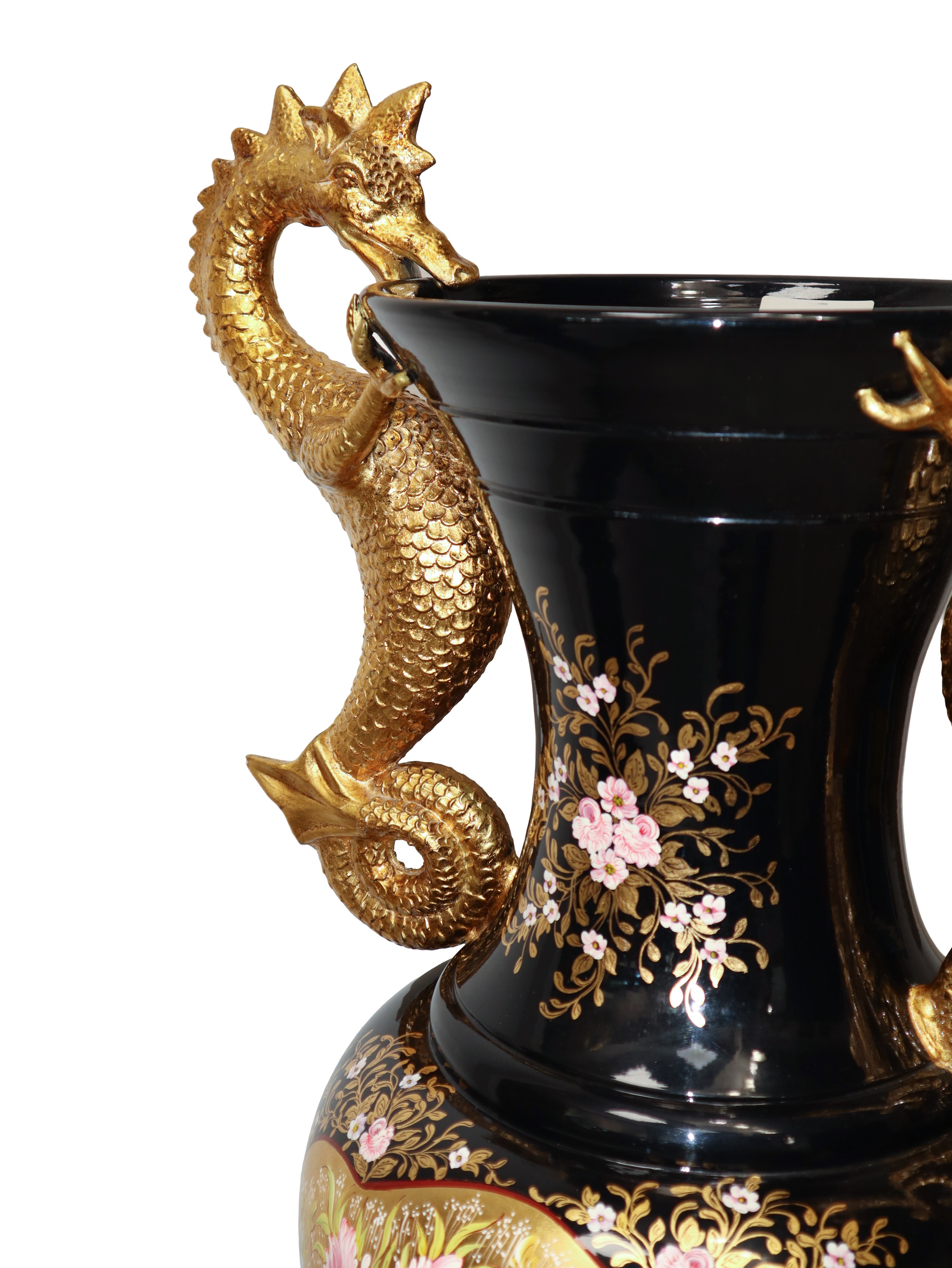 Vaso, maiolica policroma con decori in oro su base nera smaltata
