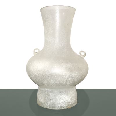 Seguso, Vaso in vetro scavo con etichetta di manifattura (manici con incollatura), Murano