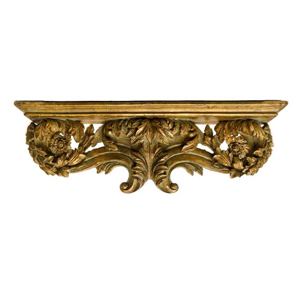 Mensola ornamentale