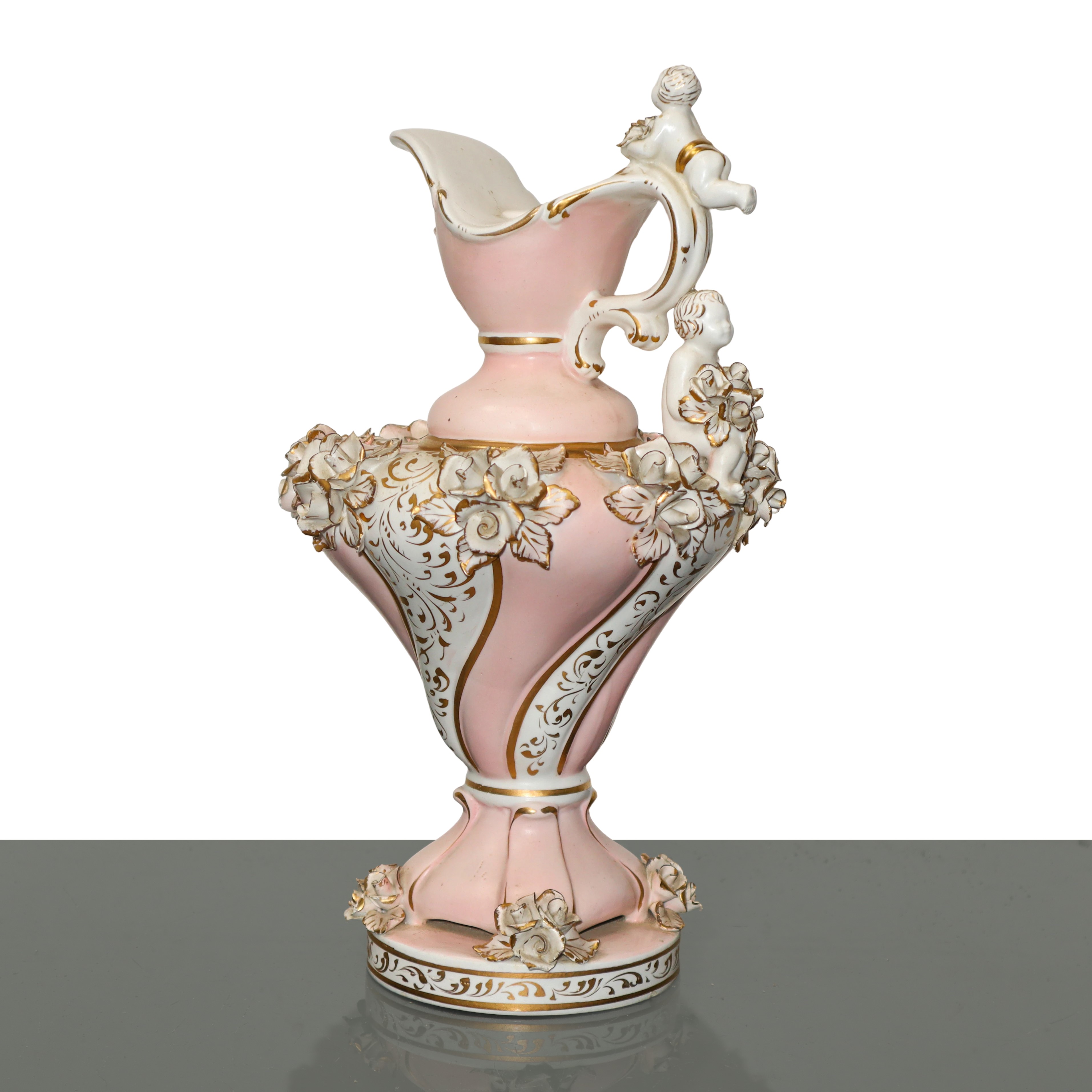 Versatoio in Porcellana Rosa con Decori Floreali in Rilievo