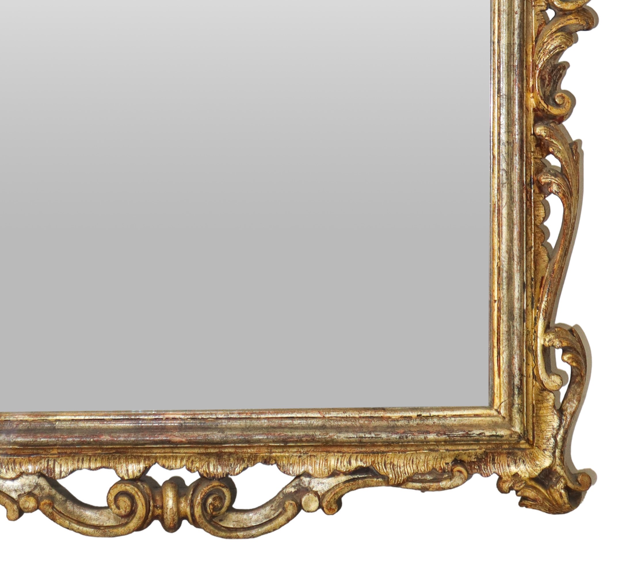 Specchiera in legno dorato, h 107 x 70 cm