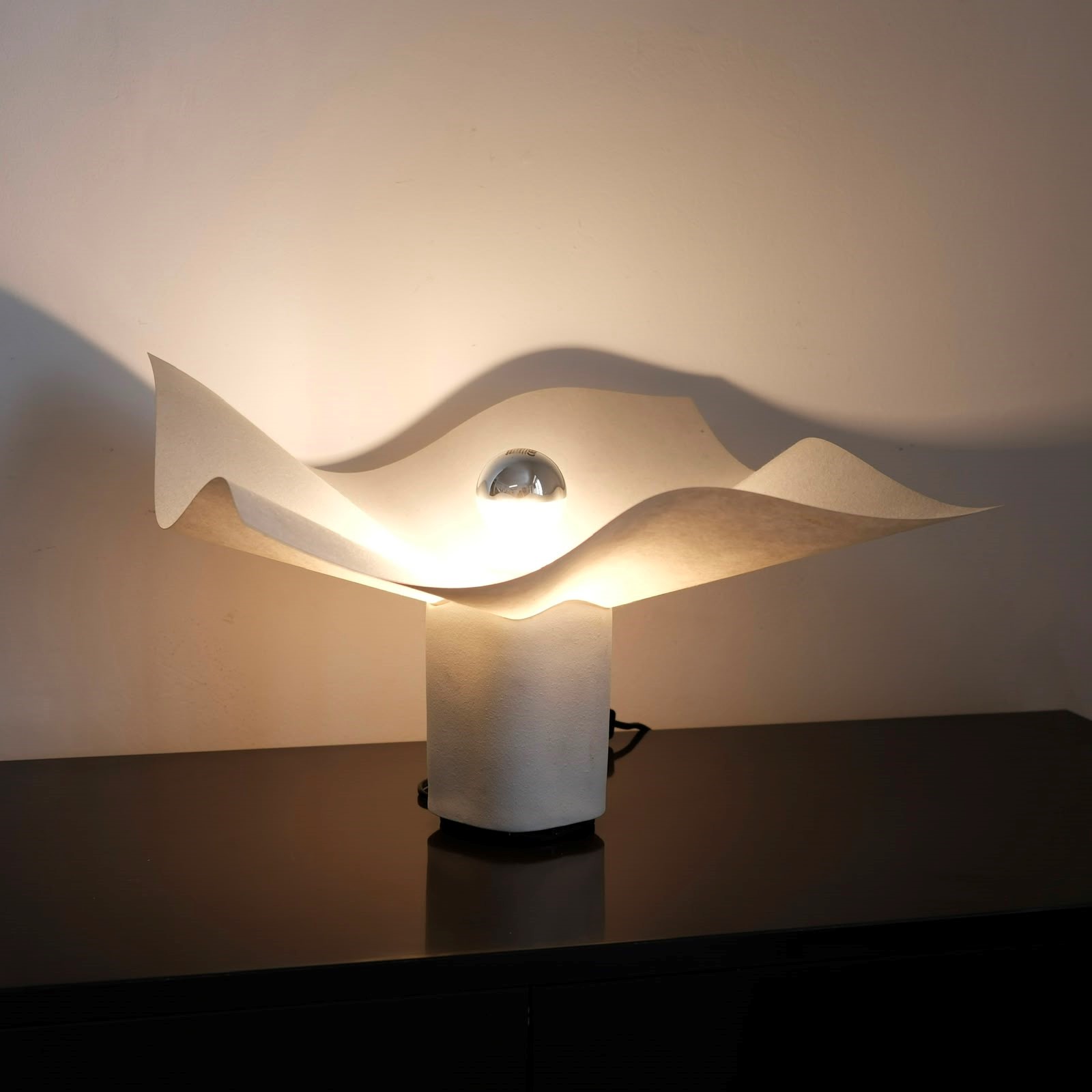 Mario Bellini per Artemide - Lampada da tavolo modello Area 40