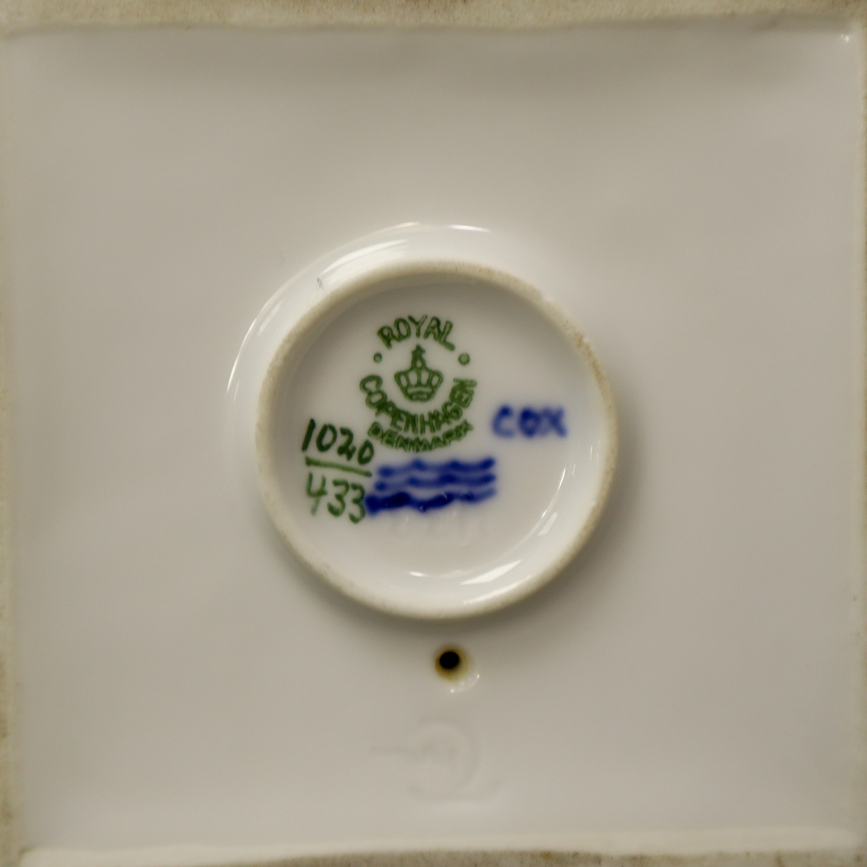 Royal Copenhagen - Fauno con lucertola (modello 1020/433)