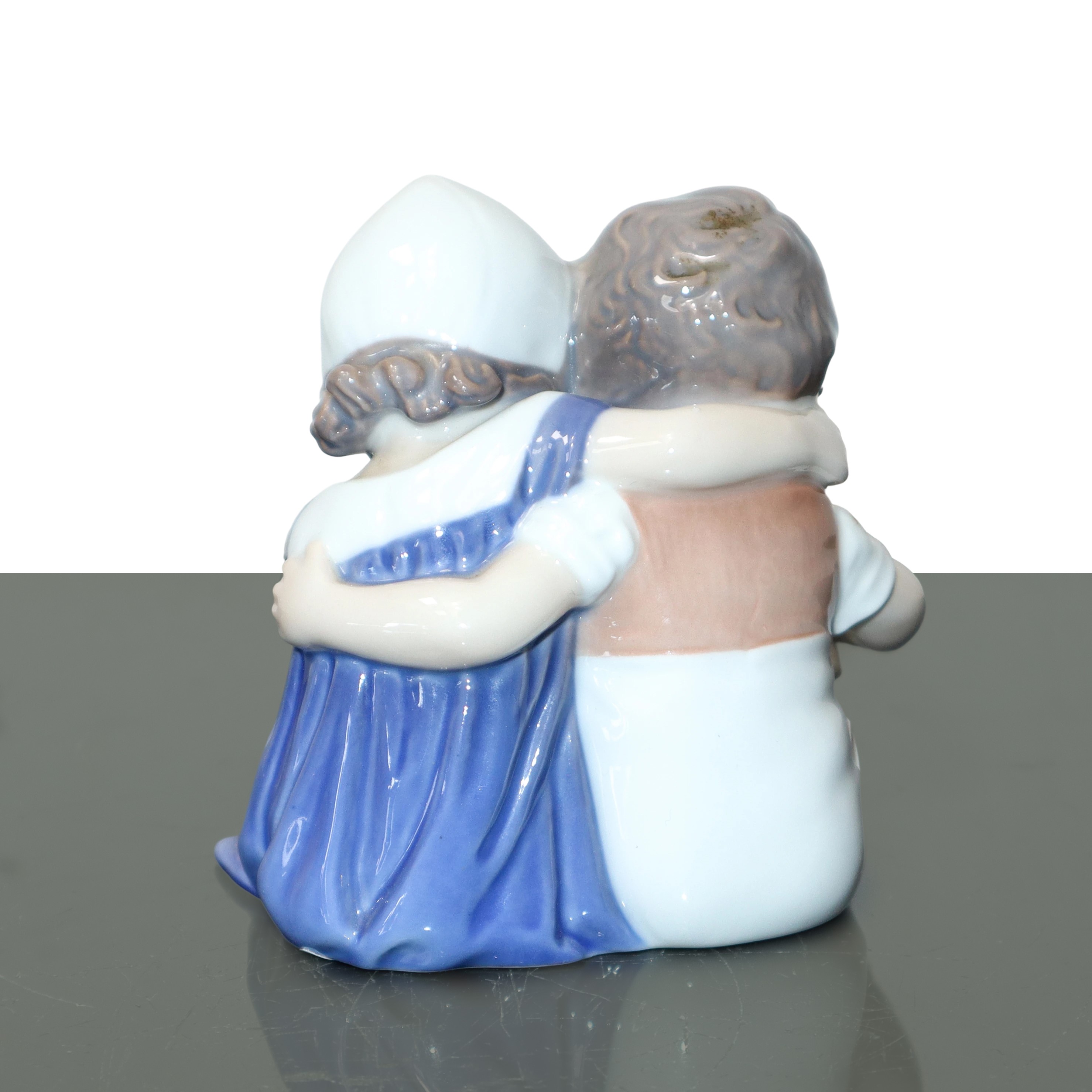 B&g Porcellana - Bimbi che leggono