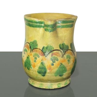 Cannata in Maiolica di Caltagirone con Decoro Policromo al Fronte