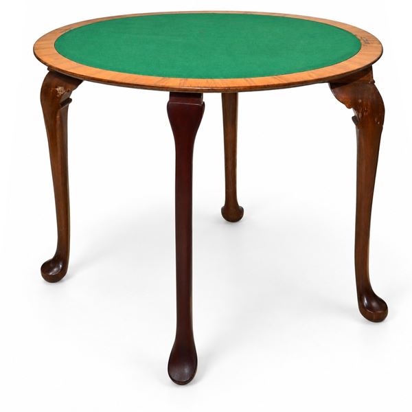 Game table