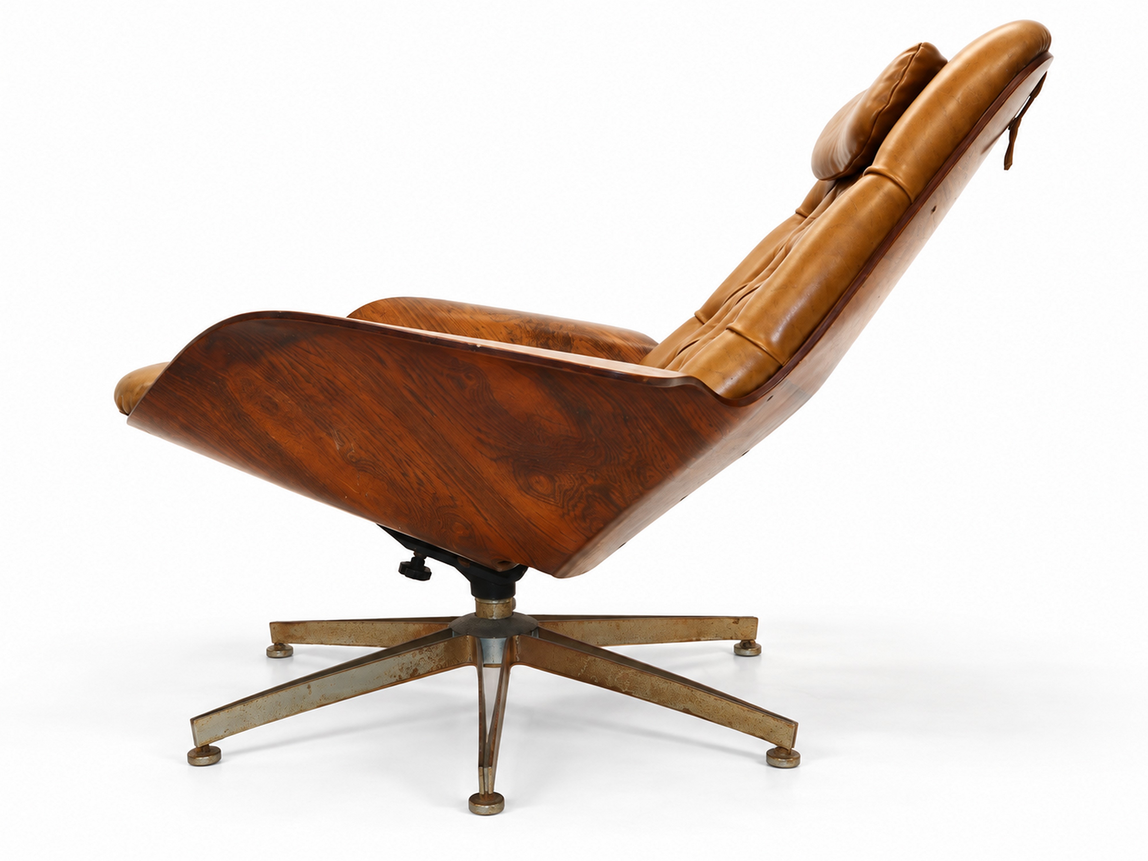 George Mulhauser per Plycraft - Poltrona Mr. Chair con ottomana in pelle color cognac
