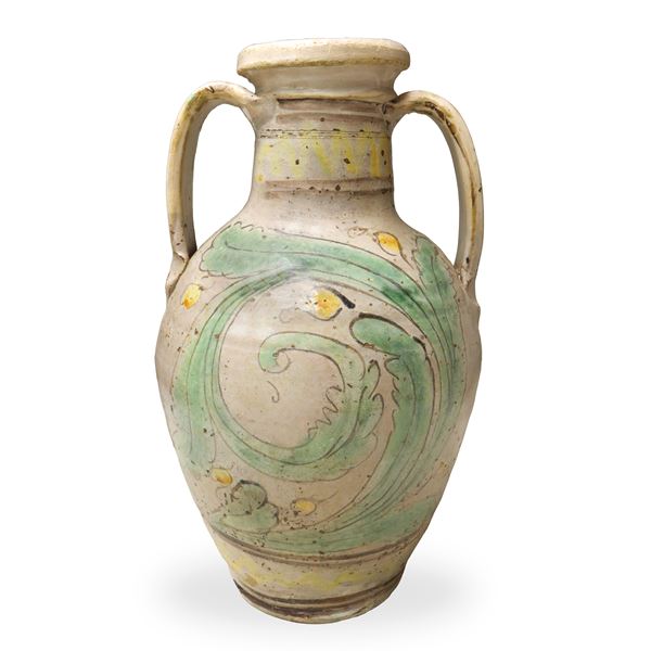 Quartara in maiolica di Caltagirone con foglia policroma dipinta al fronte e datata al retro