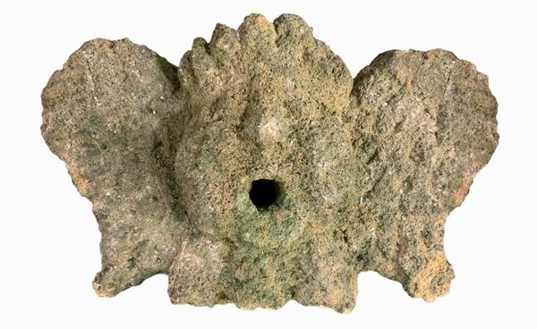 Angelo Fontanile del XVII secolo in pietra arenaria di Noto. XVII secolo,
Larghezza 54 cm x 36 cm x H spessore cm 20