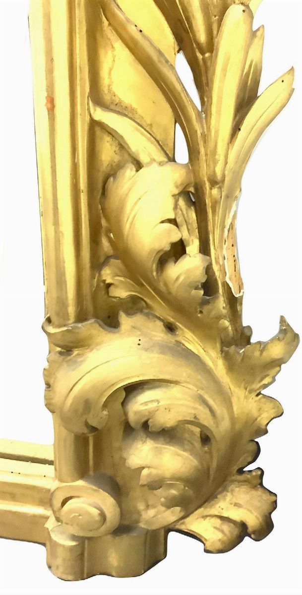 Importante Specchiera in Legno Dorato