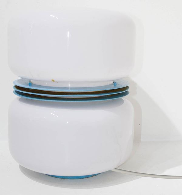 Stilux - Stilux, lampada da tavolo in vetro e metallo laccato azzurro anni 60. H cm 30, diametro cm 30. Segni d'uso