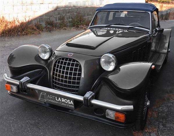 Panther Kallista 1,6 L (1988) Km 63179
CHASSIS N. SA9PANLA5J1005165
ENGINE: 1600 cc Ford
DISPLACEMENT:1597 cm3
POWER: 60kw BODY STYLE: Convetible.

Car always kept in a garage over the years. The owner has owned the car since 1991, while the car was registered in 1988. At the time of purchase, in 1991, the car had 6000 km, today it has 63179.
In 2011 the car had a general restoration with the replacement of several mechanical components. Also in 2011, the manifold was replaced with a laser-mad