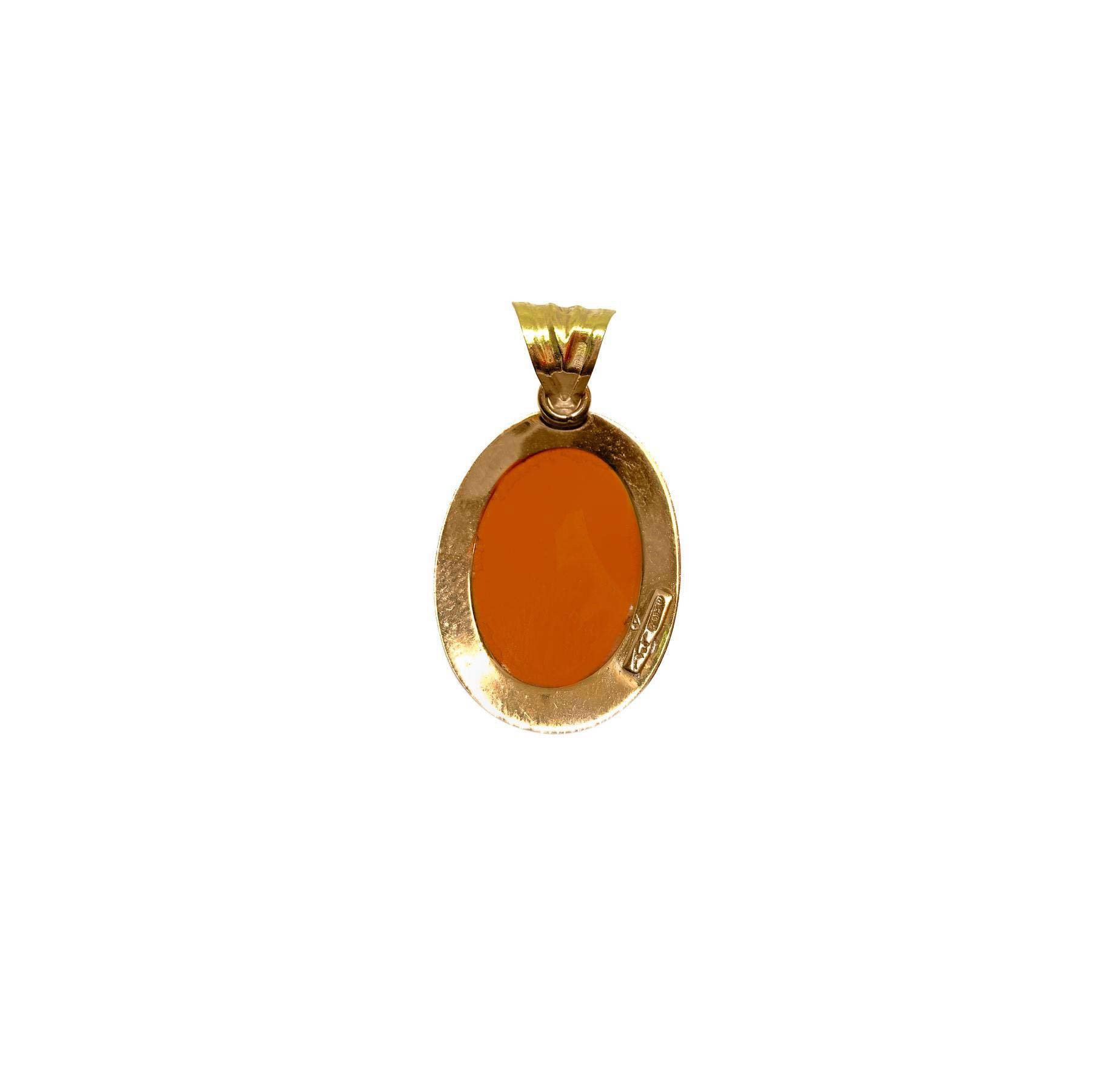 Pendentif con Cammeo e Oro Giallo
