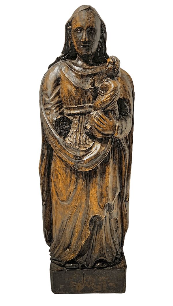 Sculpture depicting Virgin Mary and Child Blessing, the fifteenth century German sculptor. Base 25x17 cm H 83 cm