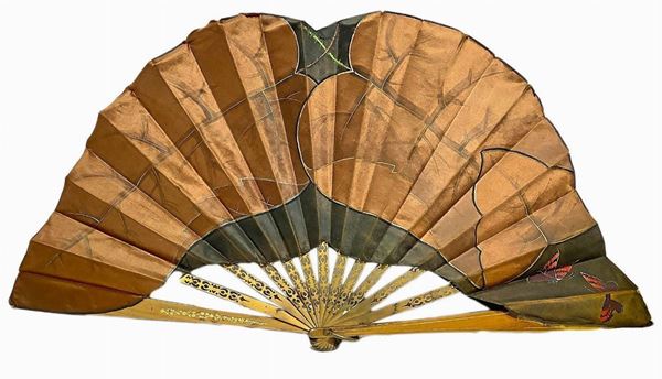 Hand painted silk fan, Fratelli Battiati Catania. Decorated with leaves and butterflies.
