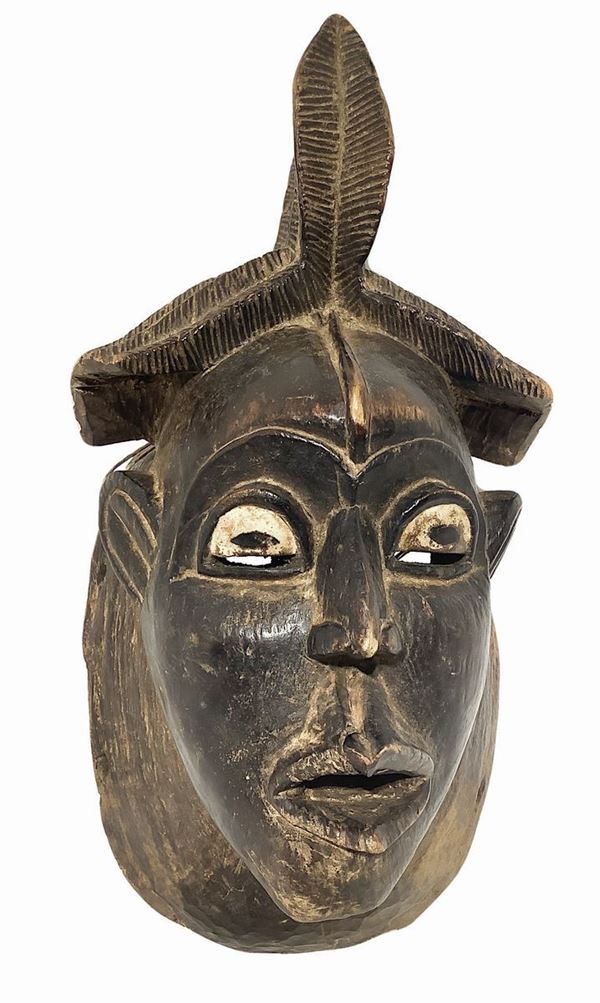 Baule's Mask, Ivory Coast, late twentieth century. H cm 40. Break