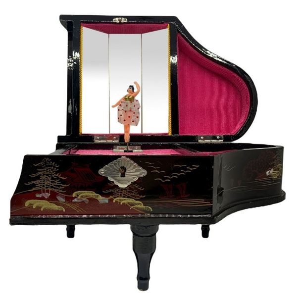Carillon a pianoforte. con ballerina colore nero. H cm 15. Base cm 23x15 H  cm 15. Base cm 23x15 - Asta Asta di Design ed Antiquariato - Casa d'aste La  Rosa
