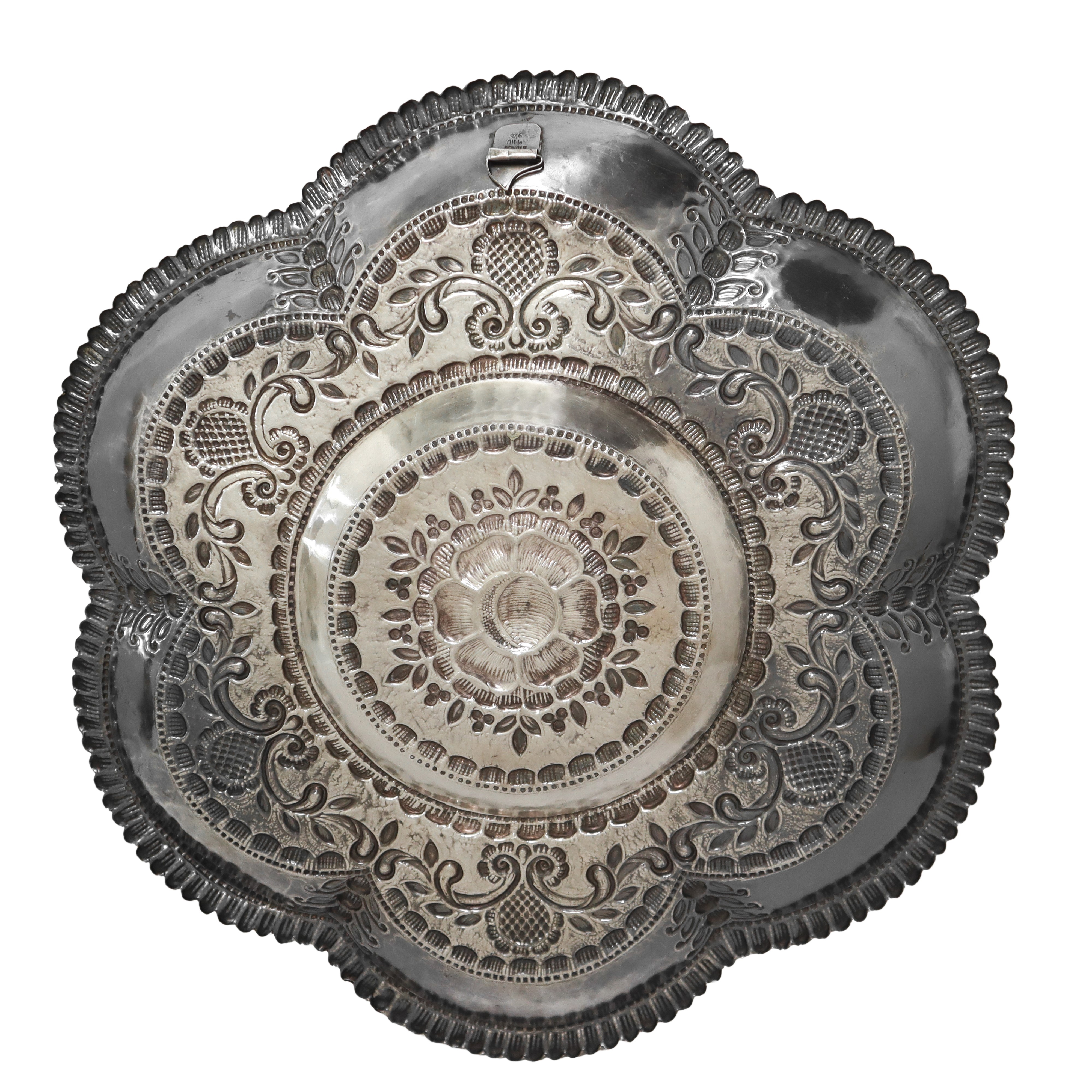 Piatto Decorativo da Parata in Argento 925 con Decori Floreali