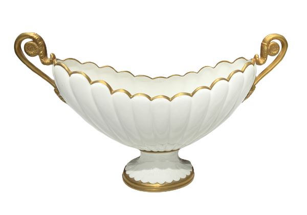 Villari - White porcelain with gold edges, marked Villari. XX century. H 29 cm