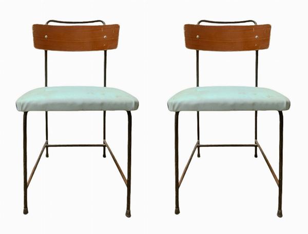 Swedish production, pair of chairs with black lacquered metal frame. Years â € ™ 50, backpacks in curved plywood, sitting covered in sky. ...