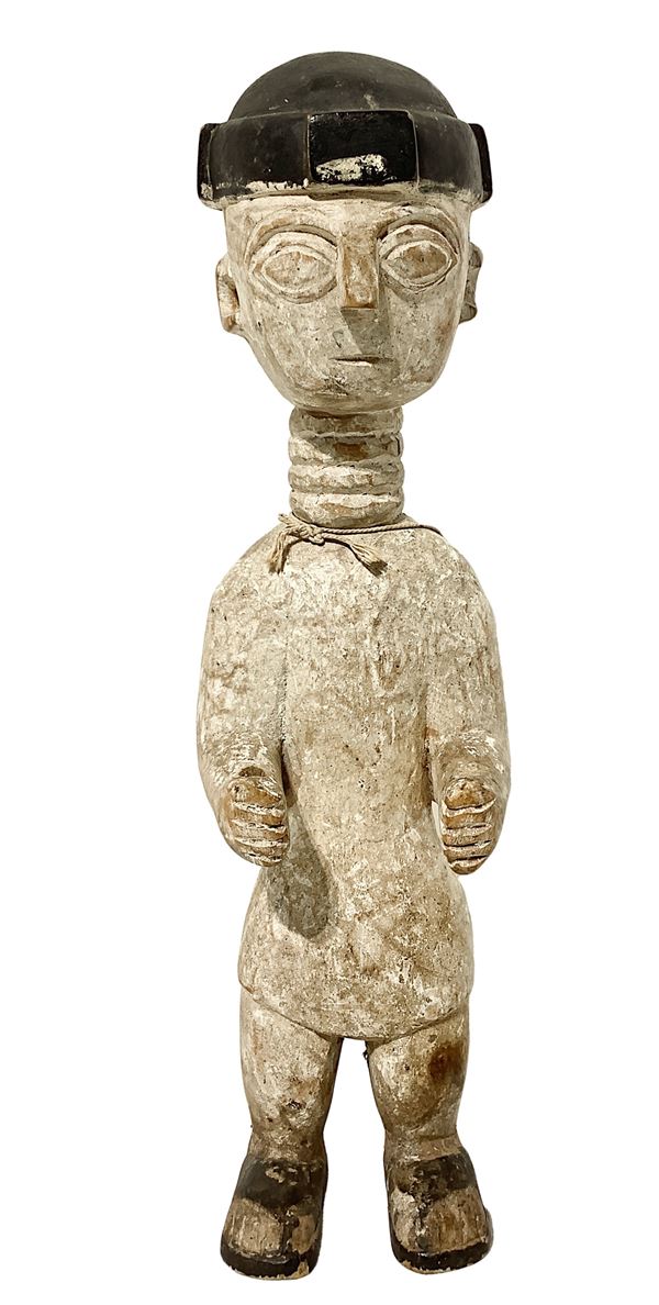 Statue Yombe, D.R. Congo, late twentieth century. H 41 cm.