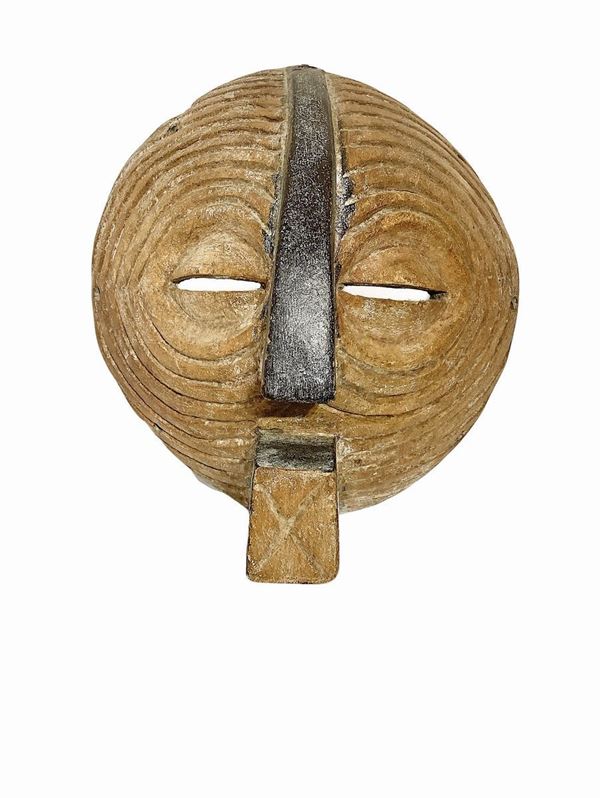 Luba mask, Congo, late twentieth century. 20 Cm