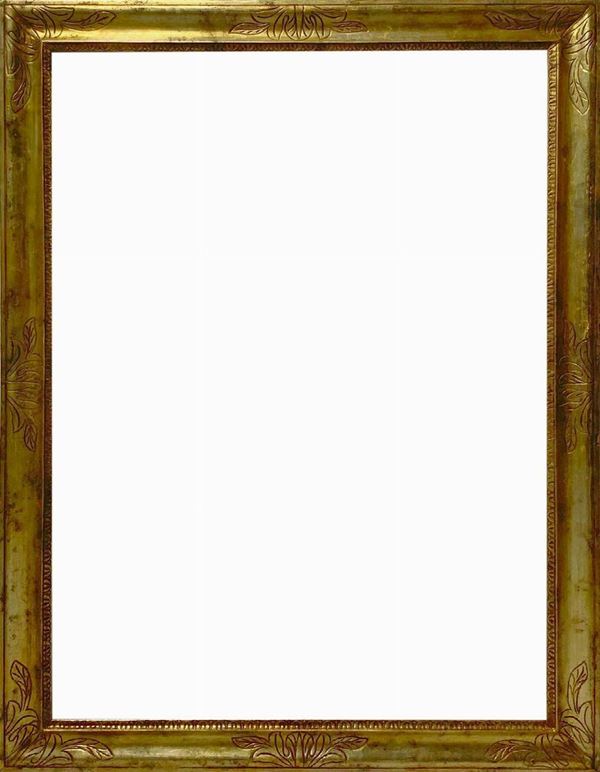 Cornice in legno a vassoio dorata a foglia, in stile del XIX secolo. Misure esterne cm 124x94. Misure interne cm 108x78.

