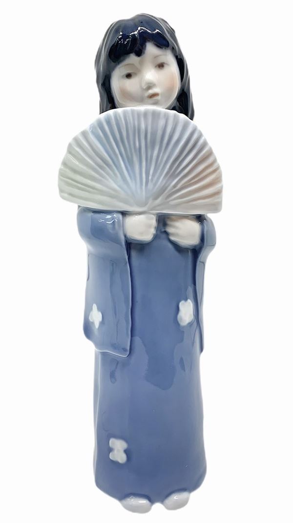 Copenaghen - Copenhagen, porcelain statue depicting Myoko (Japan), figurines of the Year in 1992, limited edition 555/5000. H 19 cm