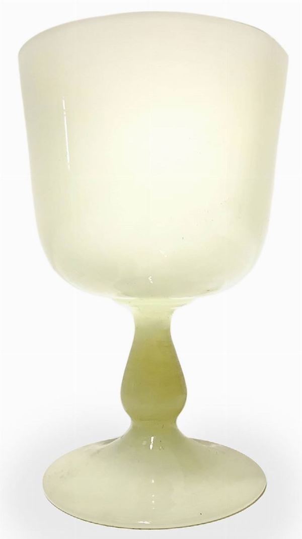 Calice in opaline color verde acqua