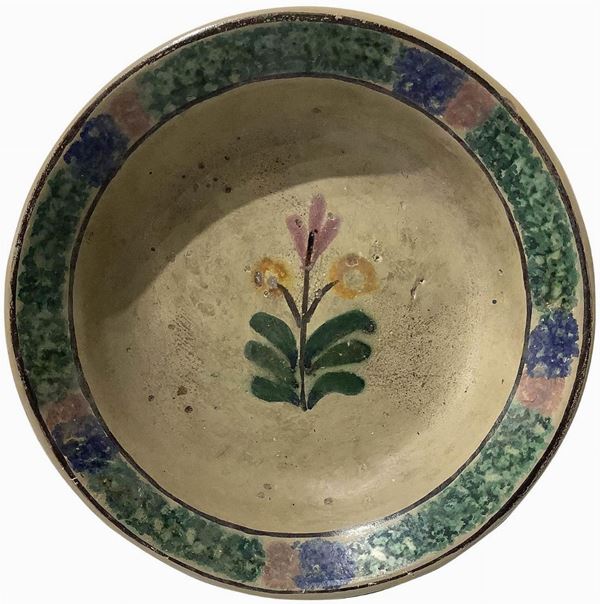 Piatto in maiolica di Caltagirone