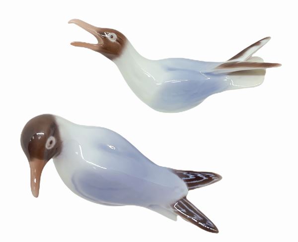 Copenhagen, pair of porcelain figurines depicting seagulls. H 6x11 cm