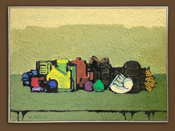 Vincenzo Cantatore (Bari, 22 febbraio 1971) dipinto ad olio su tela raffigurante natura morta. Firmato in basso a sinistra Cantatore. Firmato e datato sul retro 1932. Cm 70x50, in cornice cm 103x80